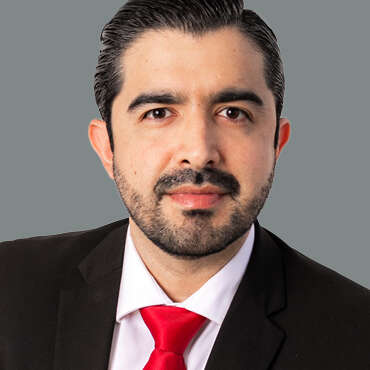 Dr. Jorge Adrián Garza Cerna